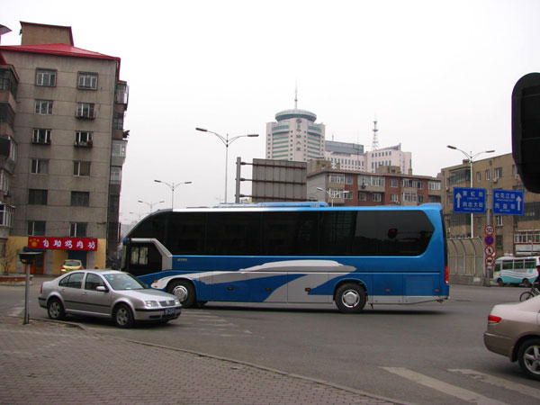 （企業(yè)班車租賃）如何選擇班車租賃供應商？