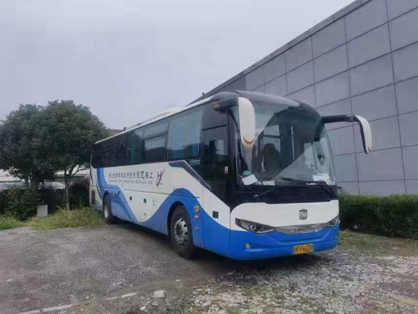 (公司早晚上下班接送)選擇班車租賃公司是一個(gè)正確選項(xiàng)嗎？